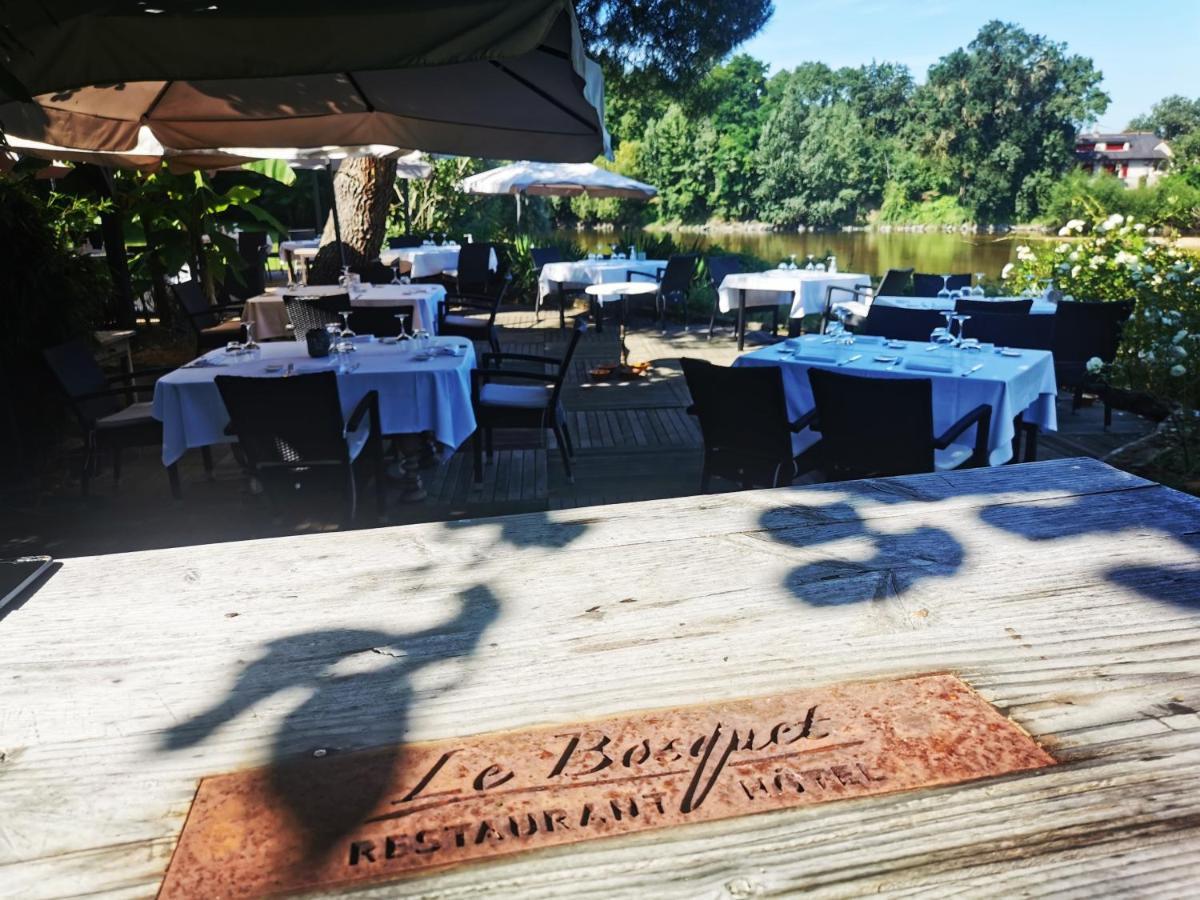 Hotel Restaurant Le Bosquet Les Ponts-de-Cé エクステリア 写真