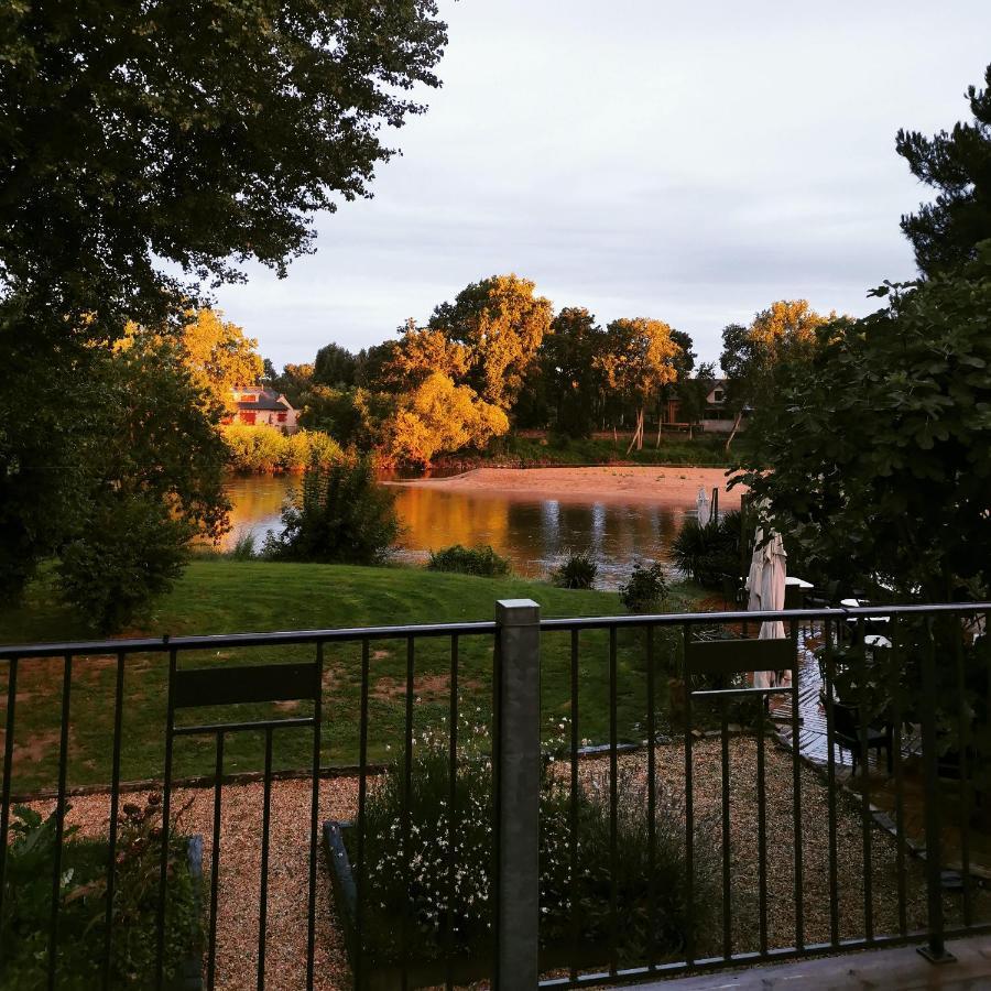 Hotel Restaurant Le Bosquet Les Ponts-de-Cé エクステリア 写真