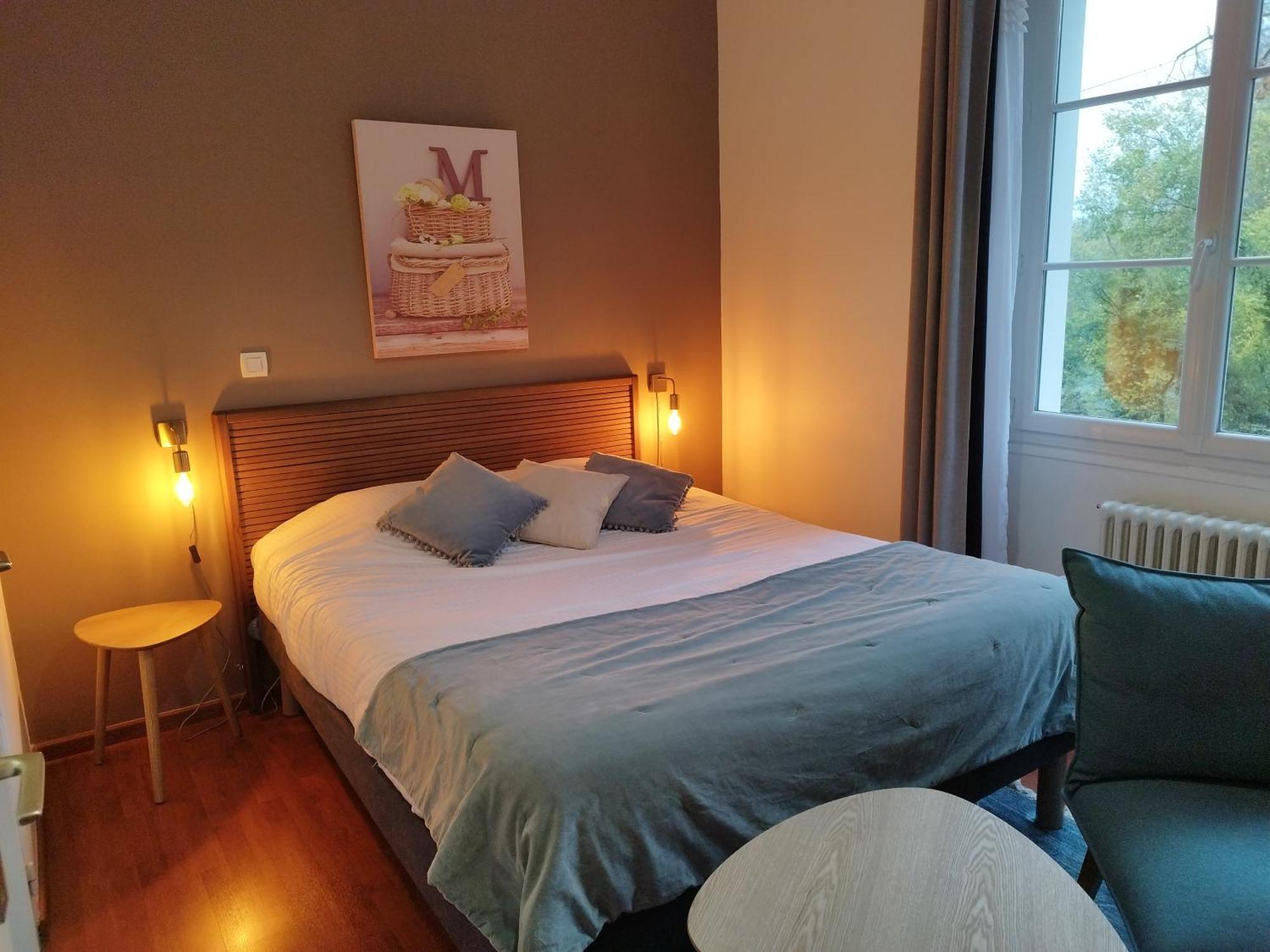 Hotel Restaurant Le Bosquet Les Ponts-de-Cé 部屋 写真