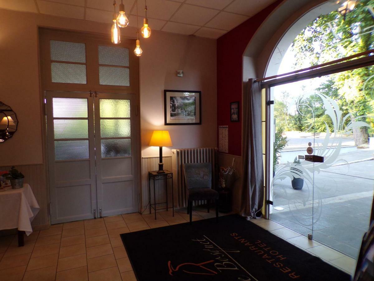 Hotel Restaurant Le Bosquet Les Ponts-de-Cé エクステリア 写真